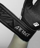 Reusch Attrakt Resist Junior 5272615 7700 black 5